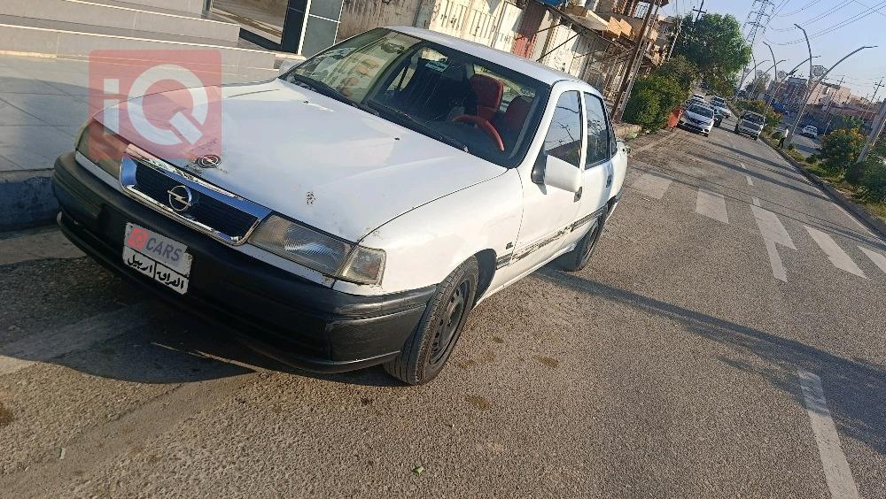 اوبل فيكترا